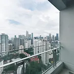 Robertson Premier Suites By Subhome