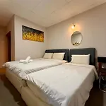 Dingdong Homes Hotel