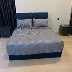 Holiday Suites Star Residences