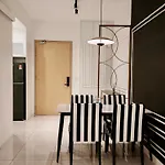 Axon Bukit Bintang By Dynamic Suites