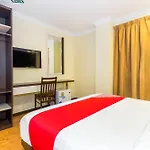 Oyo 431 Hotel De Grand Orchard