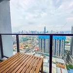 Trion @ Kl By Nest Home