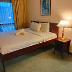 Kl Moonlight Suite At Times Square