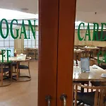 Cardogan Hotel