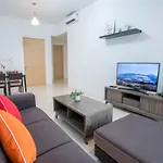 Staycation In Kl City- Platinum Suites
