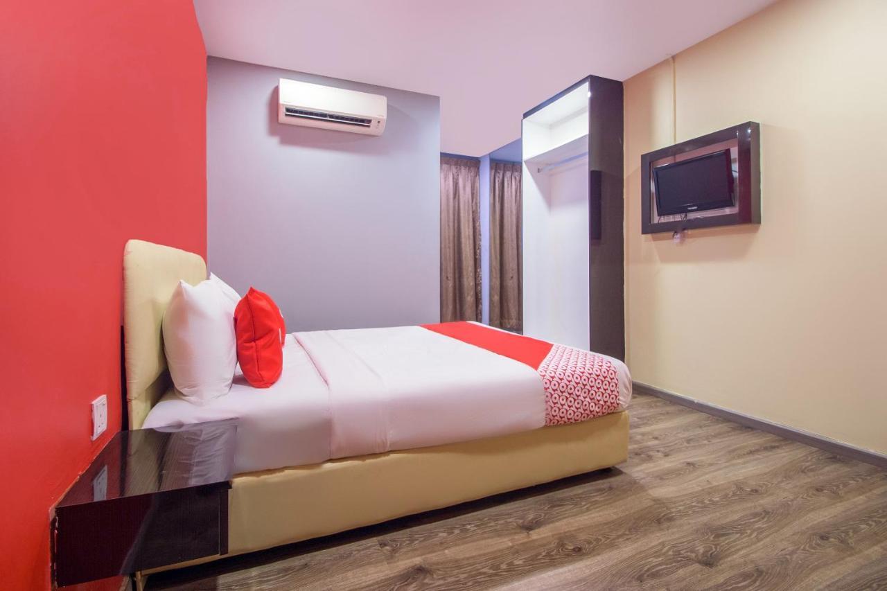 Oyo 89579 Kk Jalan Pahang Hotel 2*