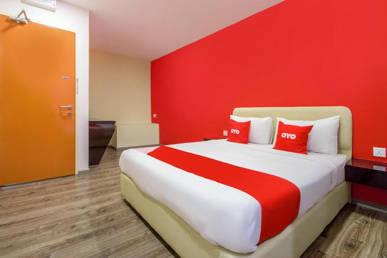Oyo 89579 Kk Jalan Pahang Hotel