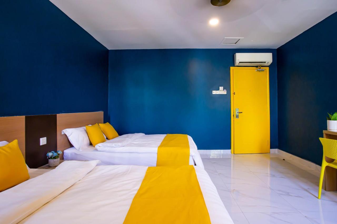 Beez Hotel