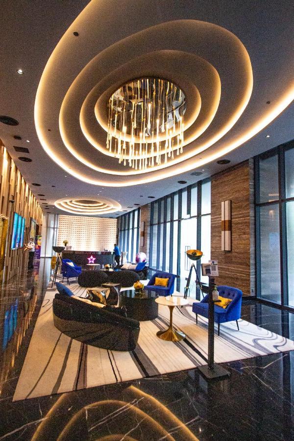 Klcc Star Premium With Rooftop Swimming Pool Apartment Kuala Lumpur