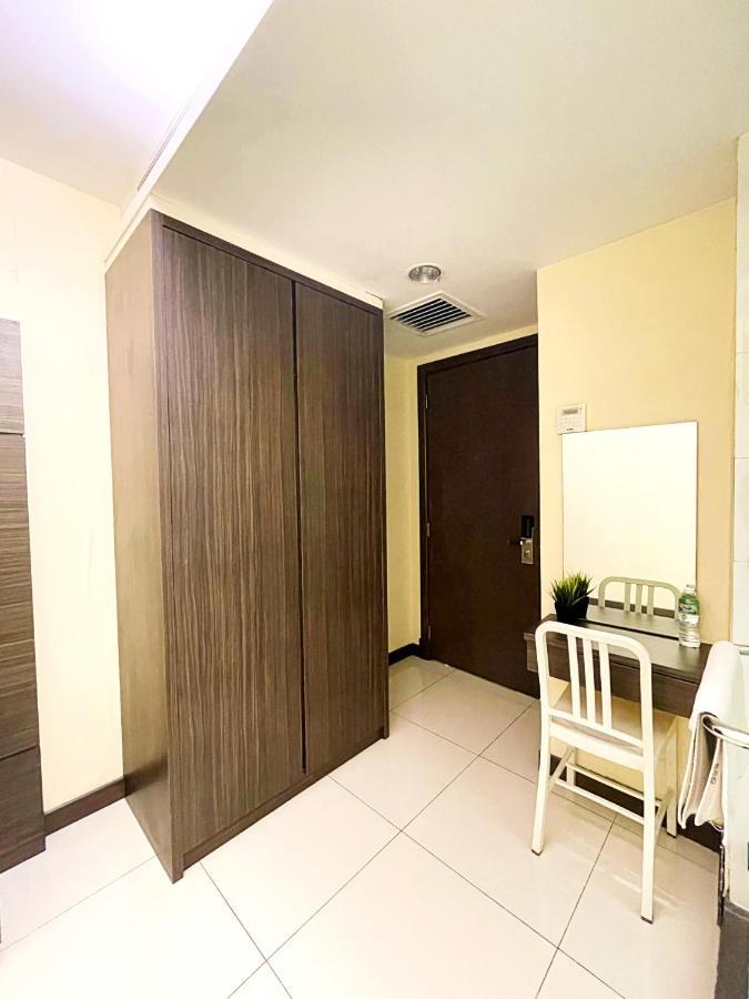 Hotel Esq Shamelin
