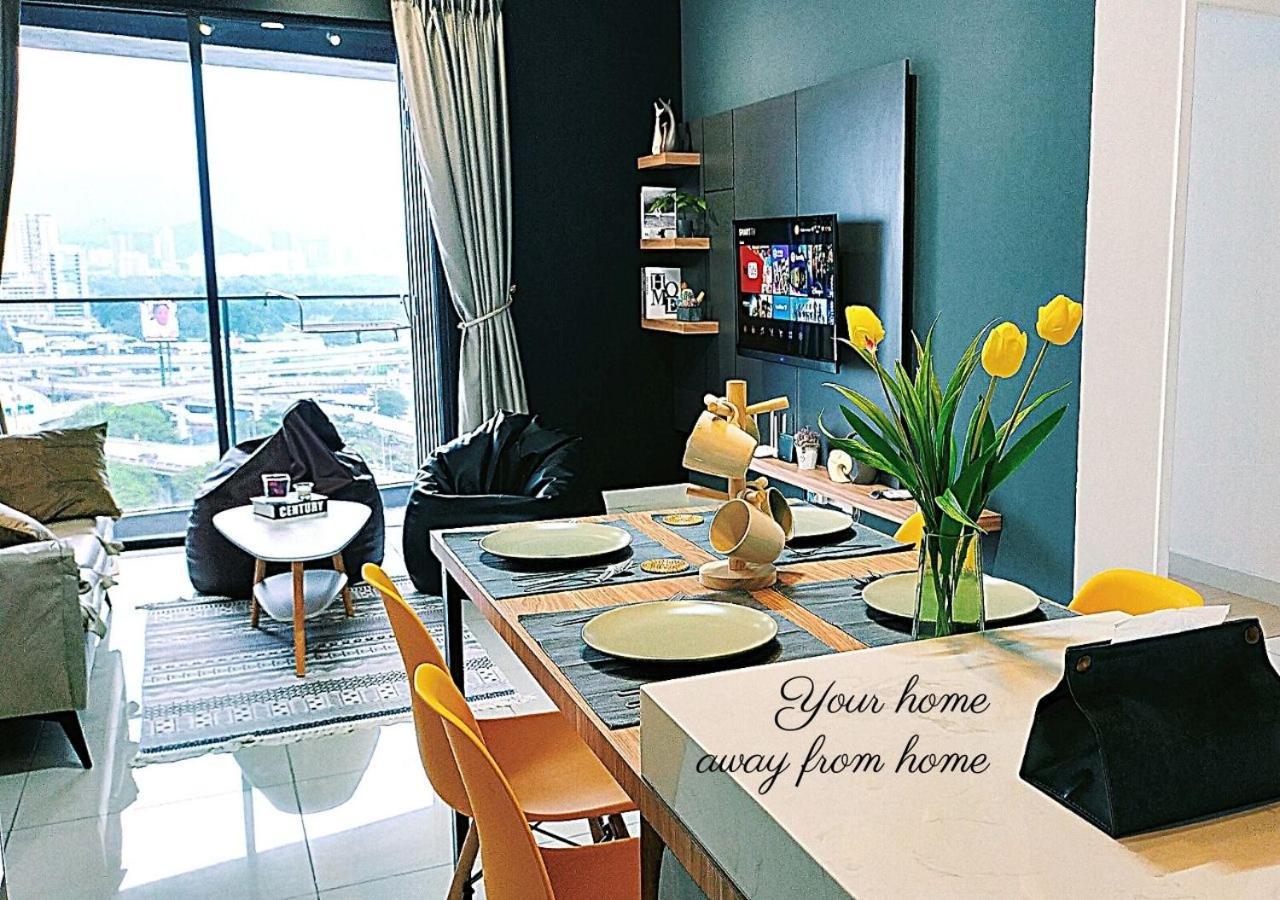 Modern Designer At Continew, Trx Klcc View, Next To Ikea Apartment