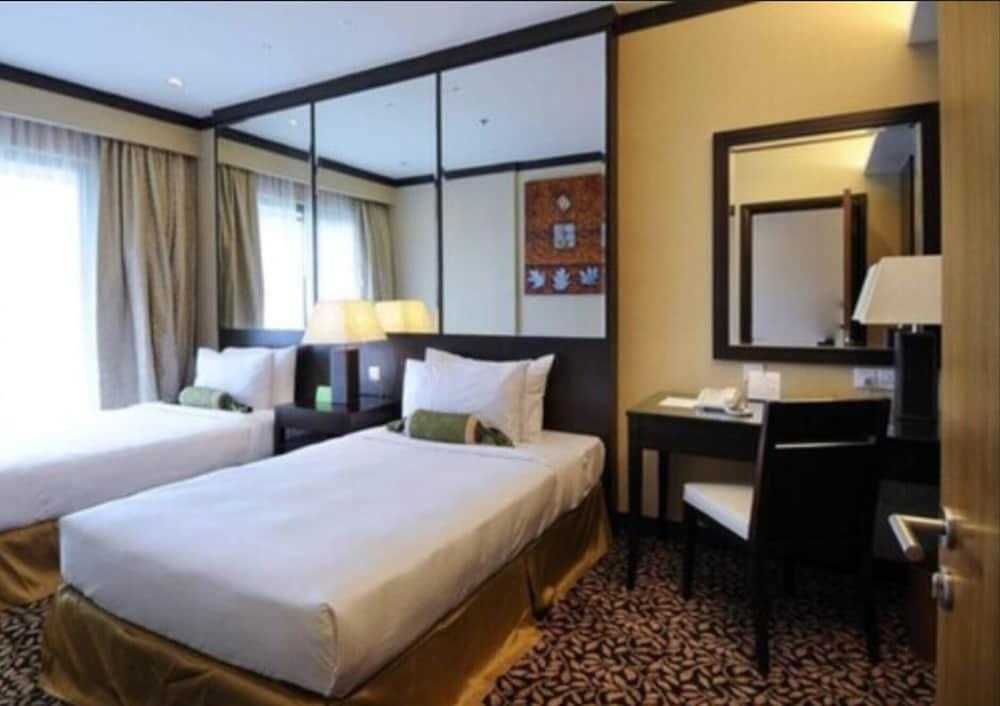 Hotel Micasa 5*
