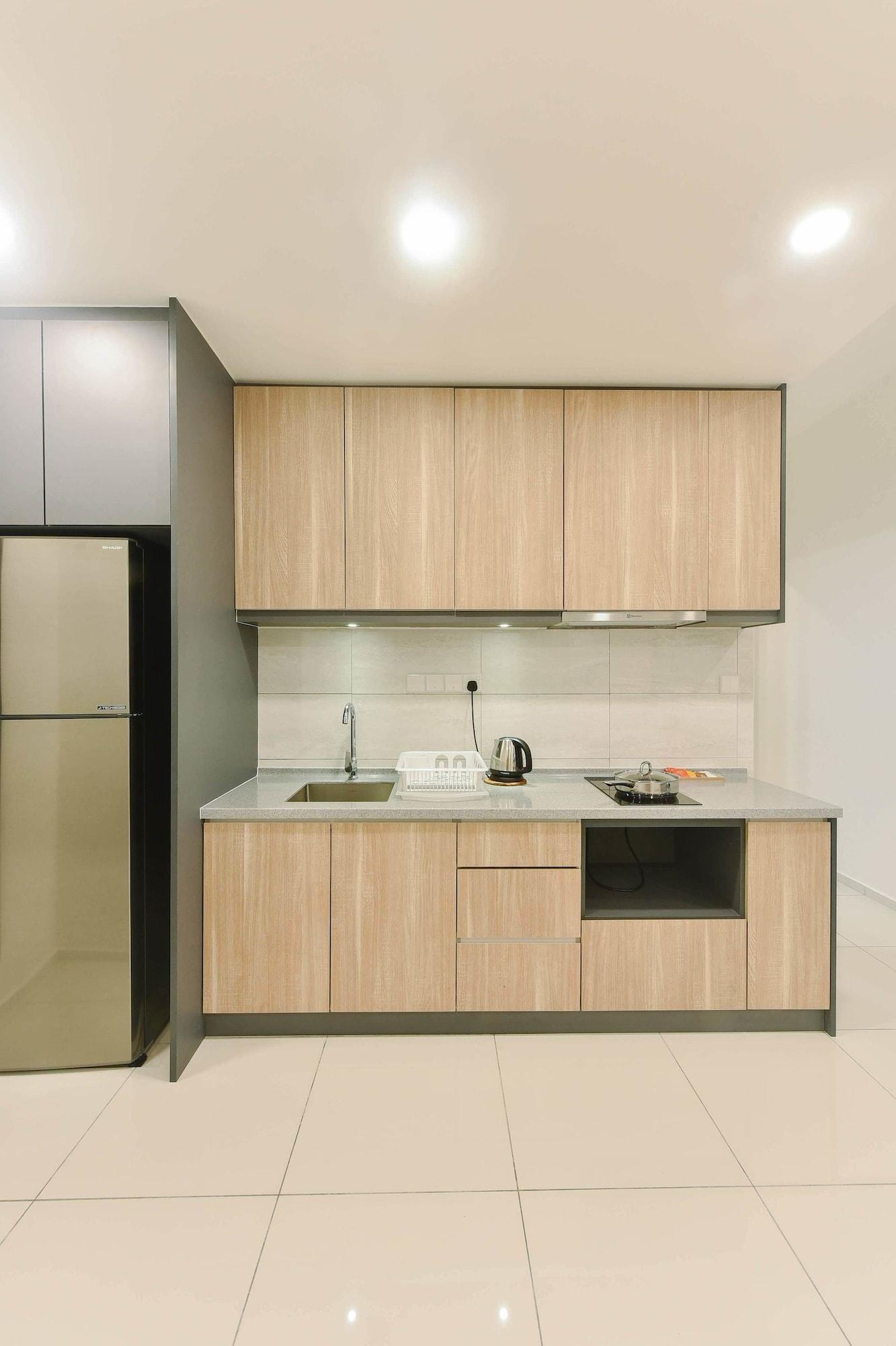 Robertson Premier By Subhome