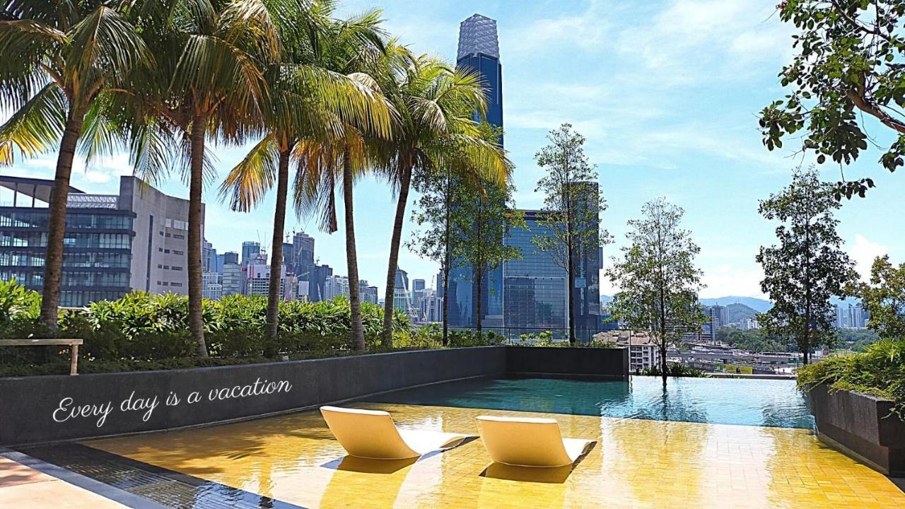 Modern Designer At Continew, Trx Klcc View, Next To Ikea Apartment