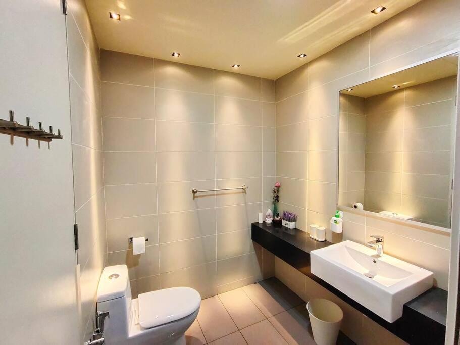 Apartment 舒适 Homestay At 28 Blvd Pandan Perdana Kl Kuala Lumpur