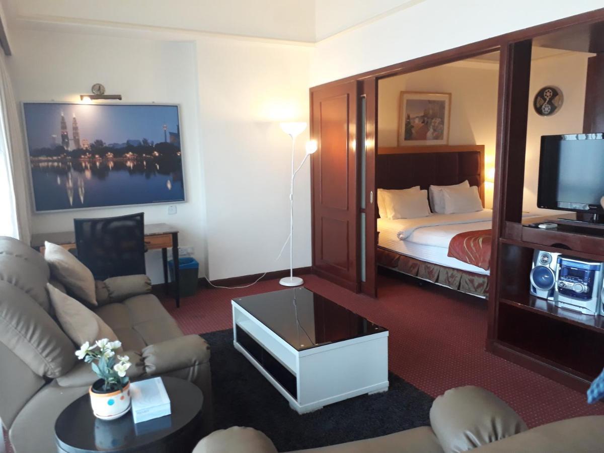 Raymond Suites At Berjaya Times Square Apartment *