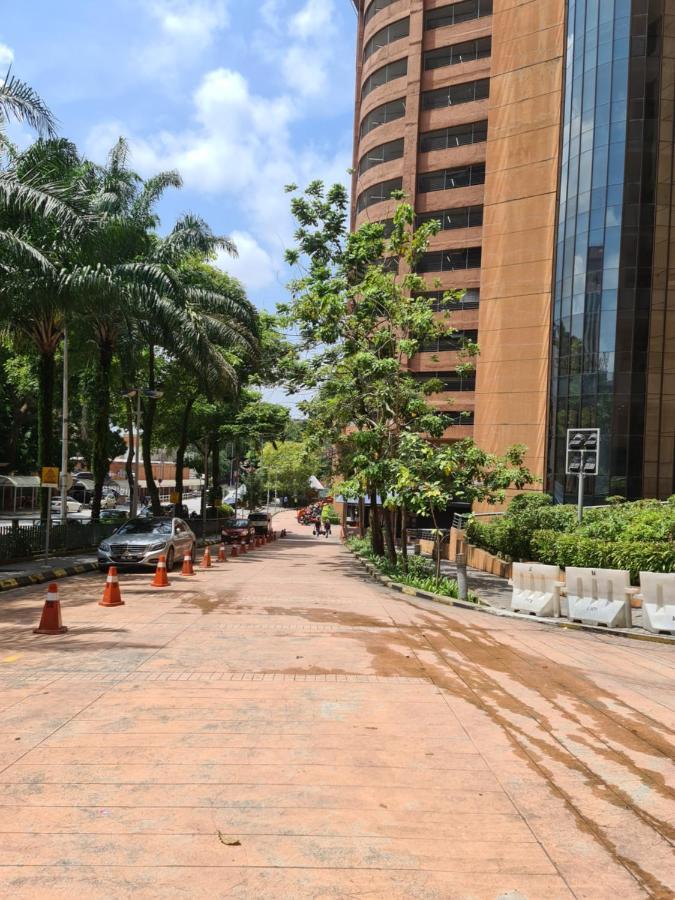 Apartment Raymond Suites At Berjaya Times Square Kuala Lumpur