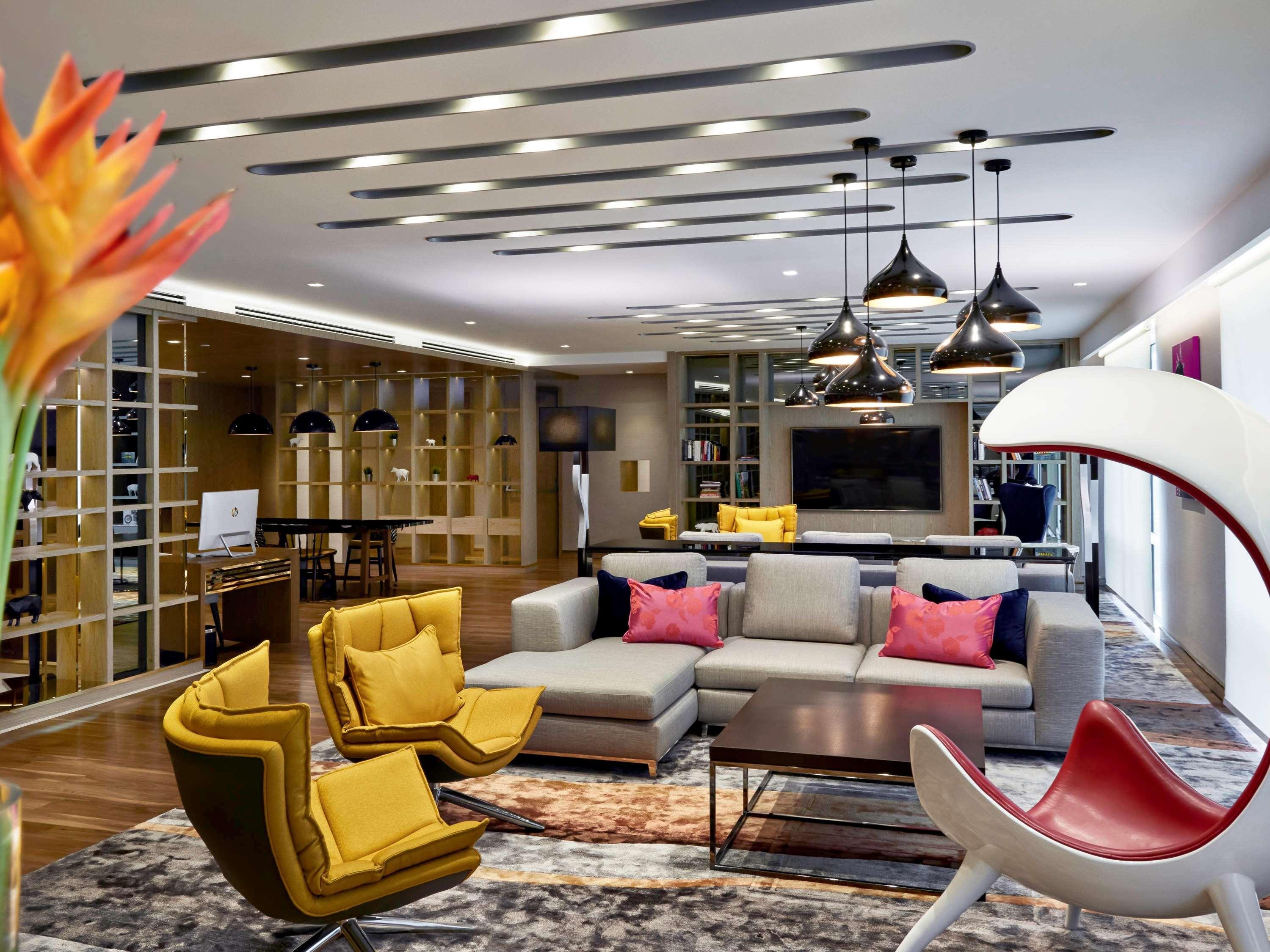 Pullman Centre & Residences Hotel