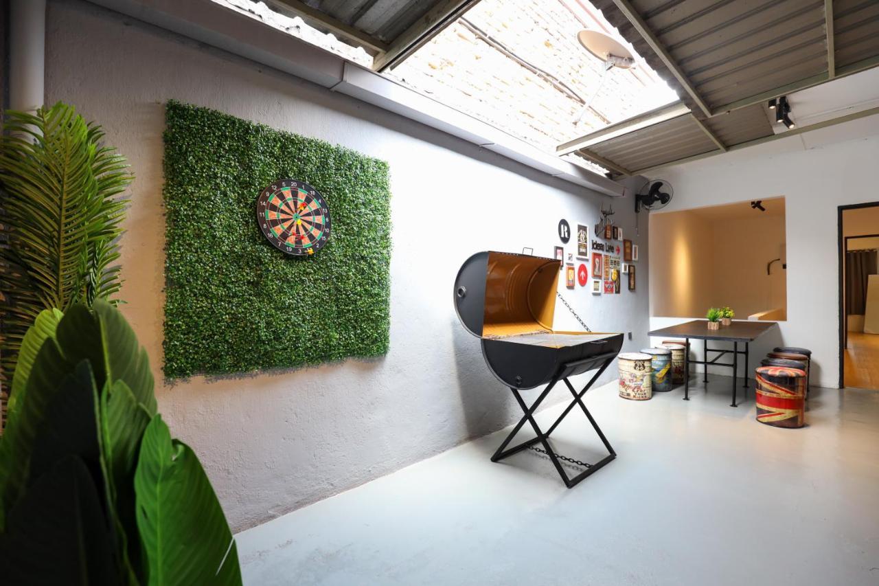 Cozy With Karaoke System & Pool Table *