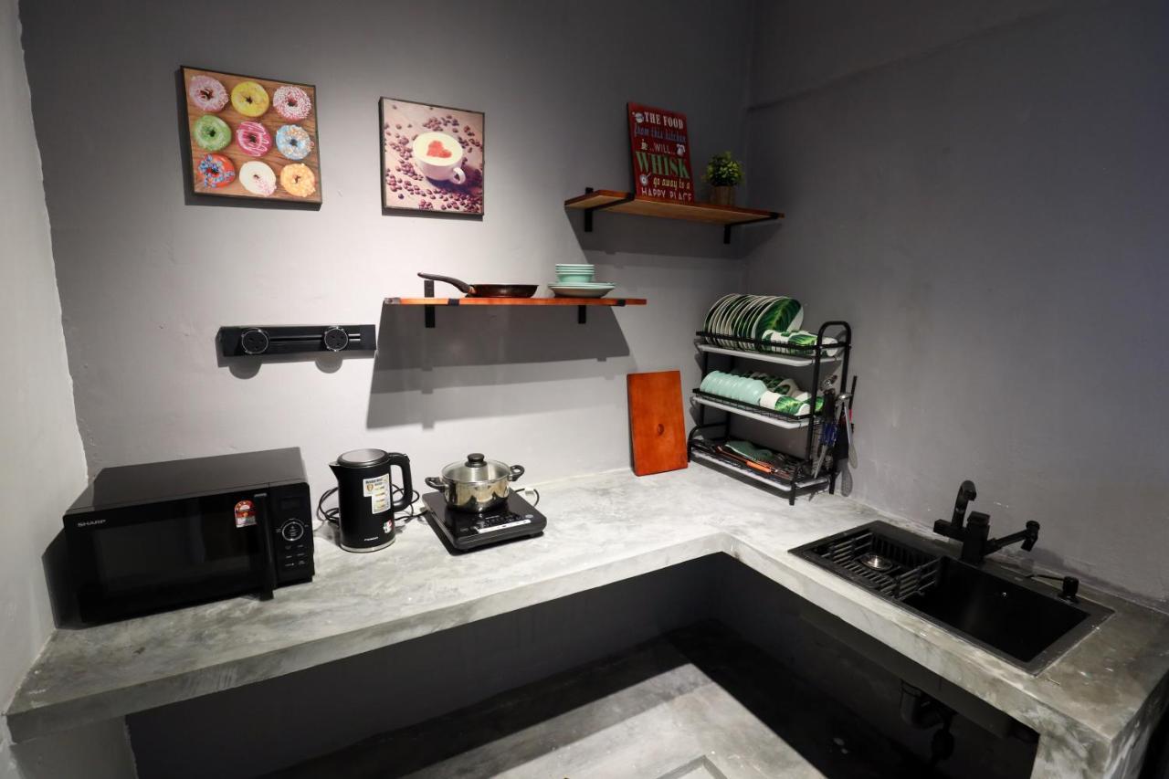 Căn hộ Cozy With Karaoke System & Pool Table *