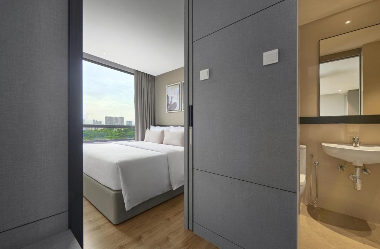 Komune Living & Wellness 4*