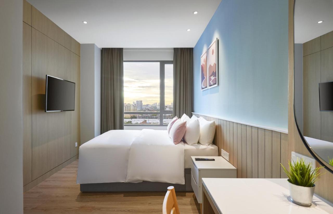 Komune Living & Wellness Hotel 4*