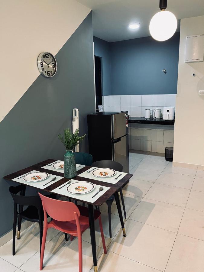 Maxim 2 Bedrooms Mrt Station Cheras Kuala Lumpur