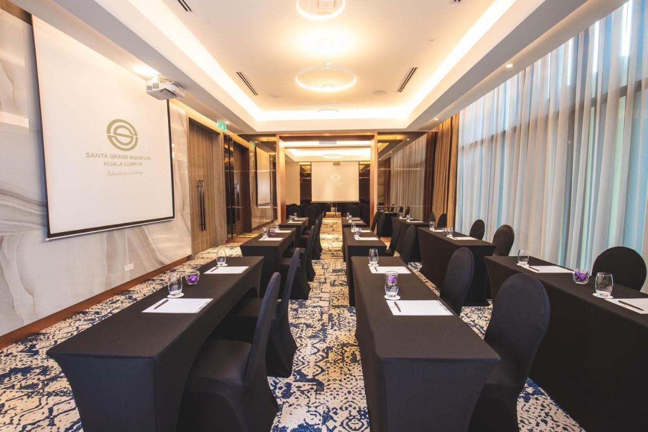 Santa Grand Signature Hotel 4*