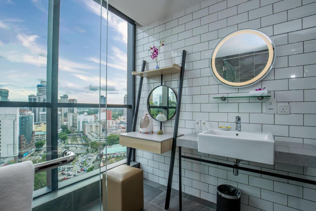 Hotel Santa Grand Signature 4*