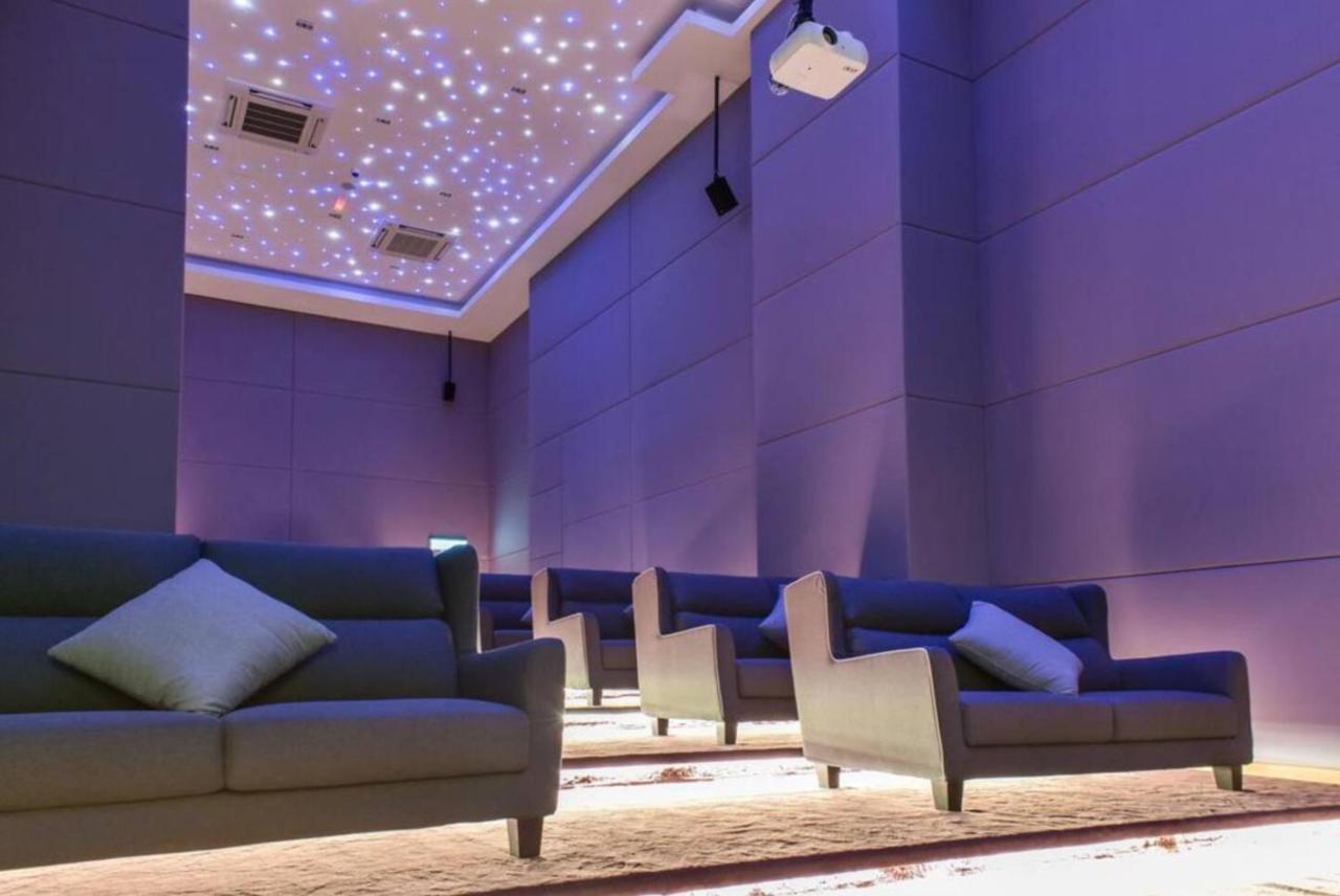 Robertson At Bukit Bintang 3 Bedroom With Netflix *