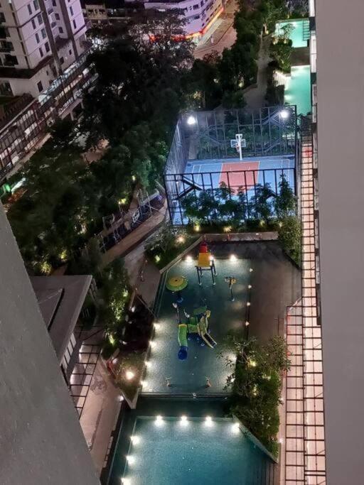 Staycation Hots @ Sunway Velocity Mall *
