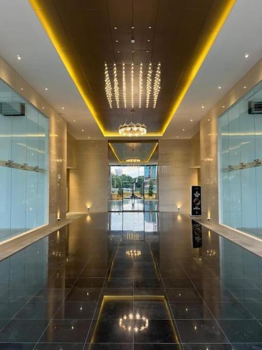 Apartment Staycation Hots @ Sunway Velocity Mall