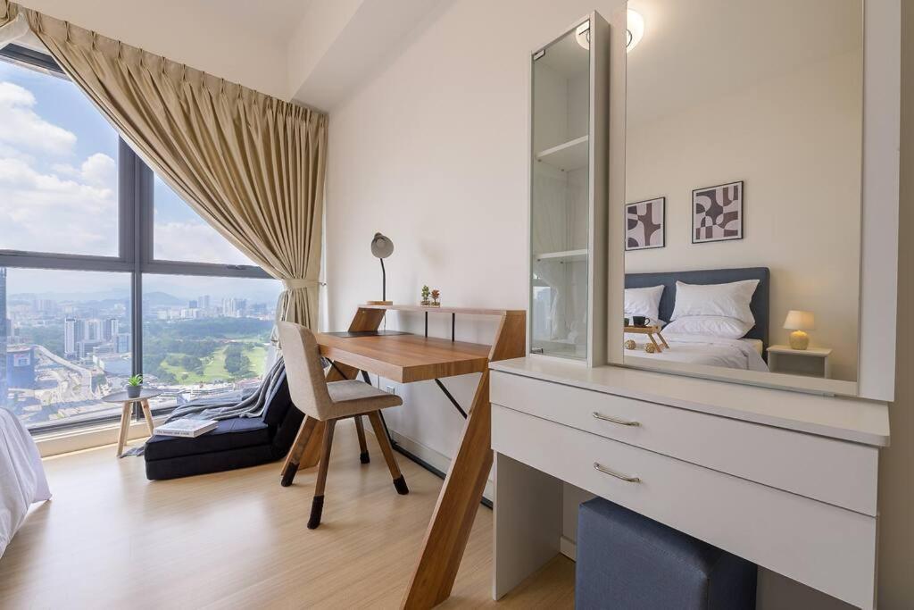 Luxury Sky Garden Near Trx Mall 100mbps *