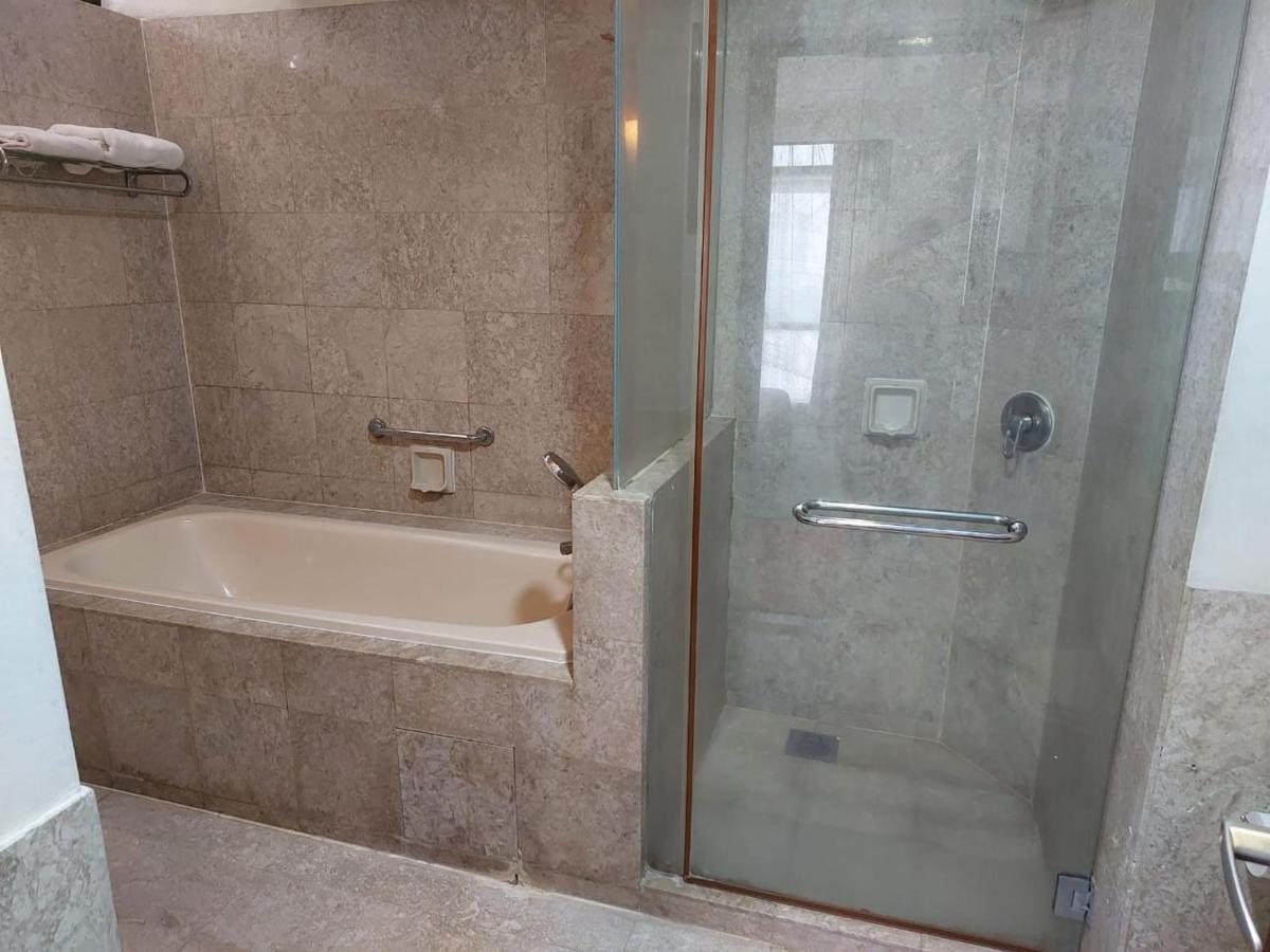 Apartment Double Deluxe At Berjaya Times Square Kl *