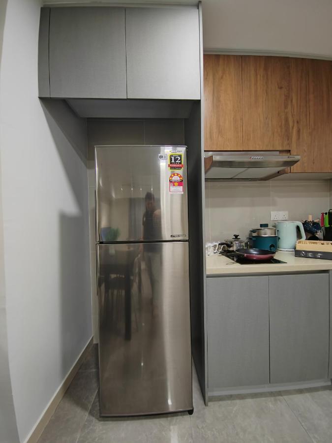 The Ooak @ 163 Building Apartment