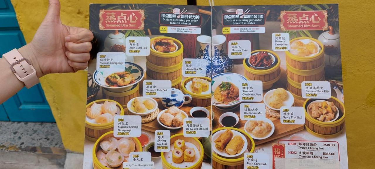 Klcc 261 Bukit Bintang 4 Pax Free 1 Parking