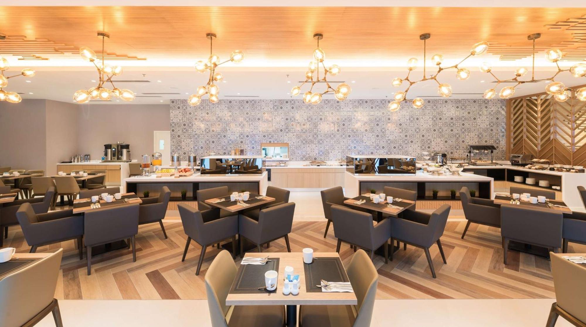Hotel Hilton Garden - North 3*