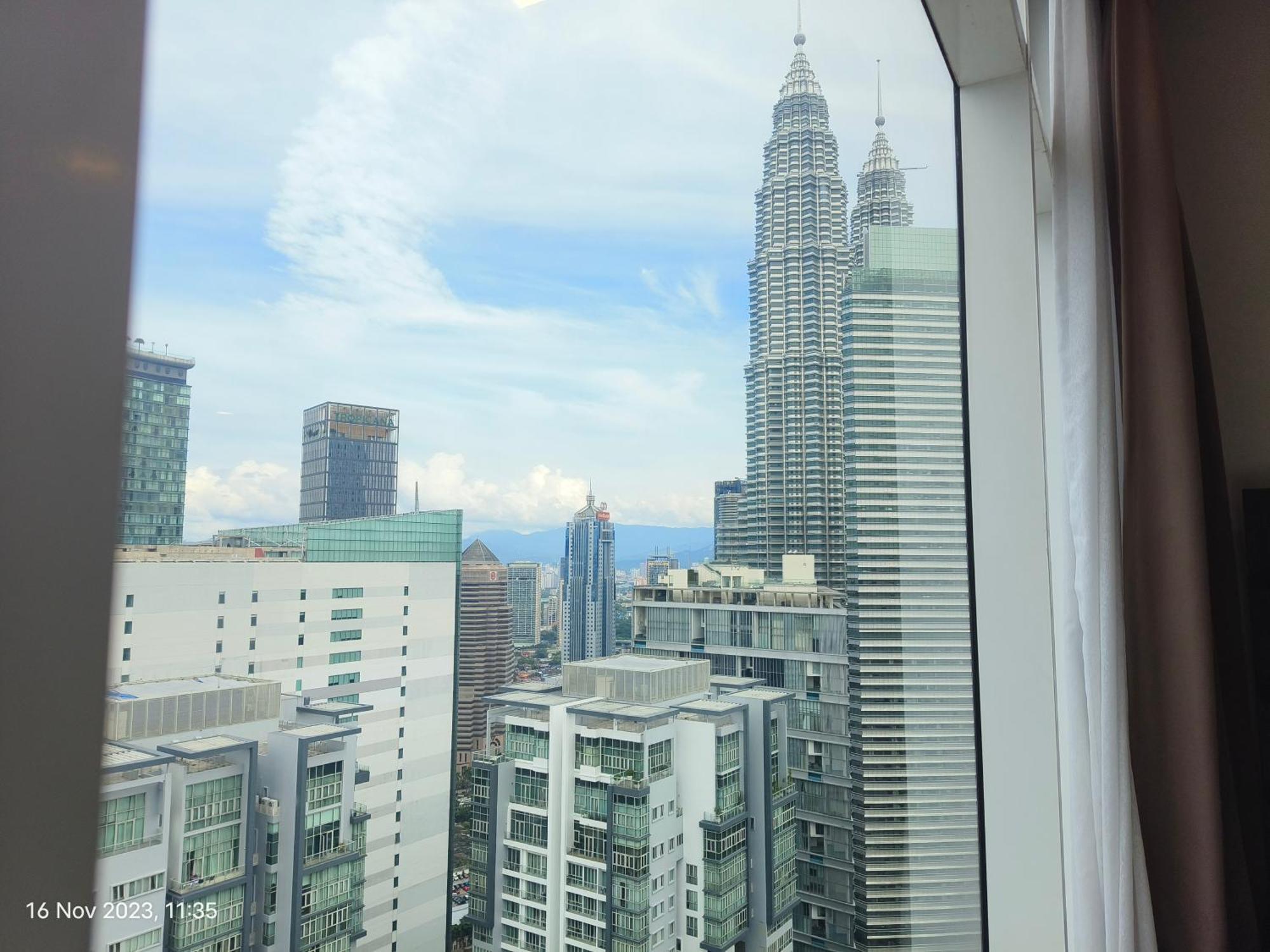 Soho Klcc My * Kuala Lumpur