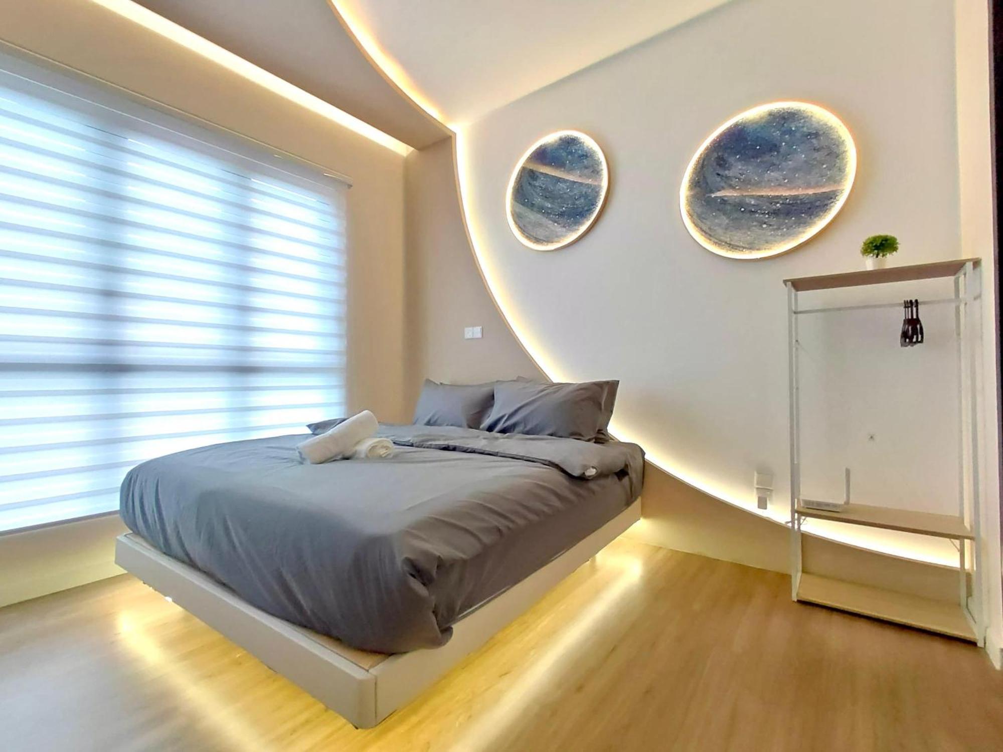 Sunway Velocity Two- Ample Apartment *