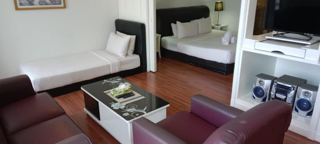Apartment New Town At Times Square *