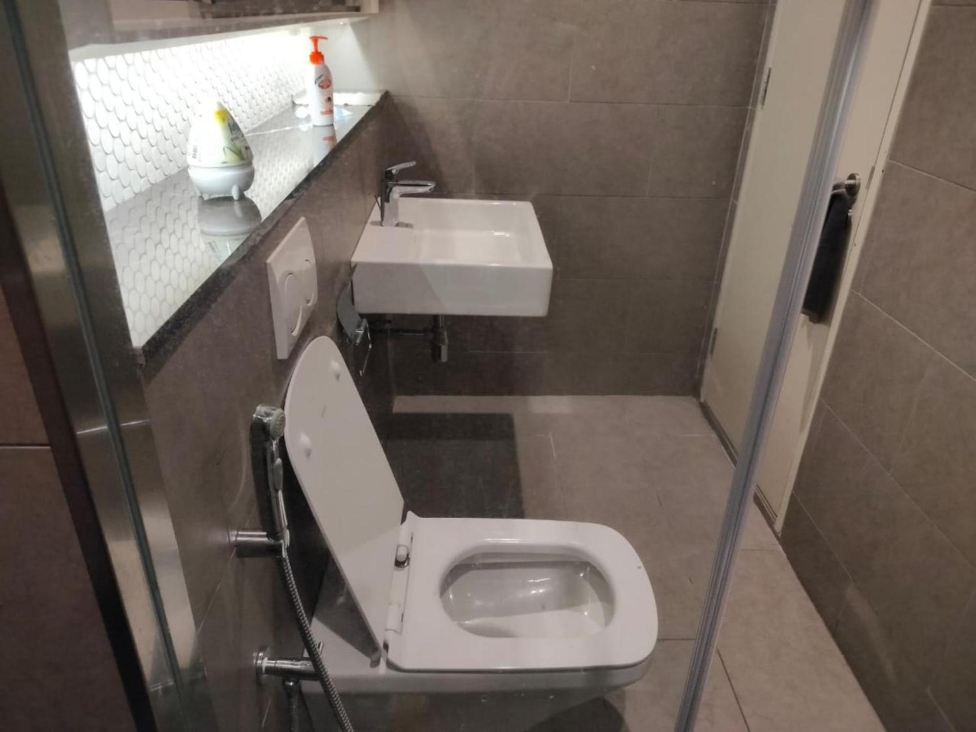 Apartment Bunga At Lucentia Bbcc