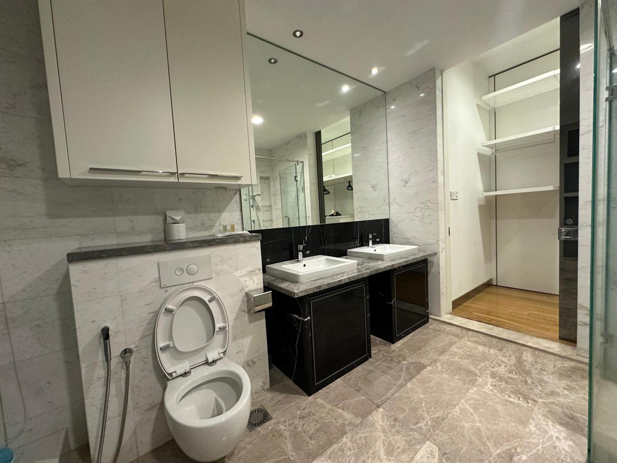 Apartemen The Platinum By Crown Suites *