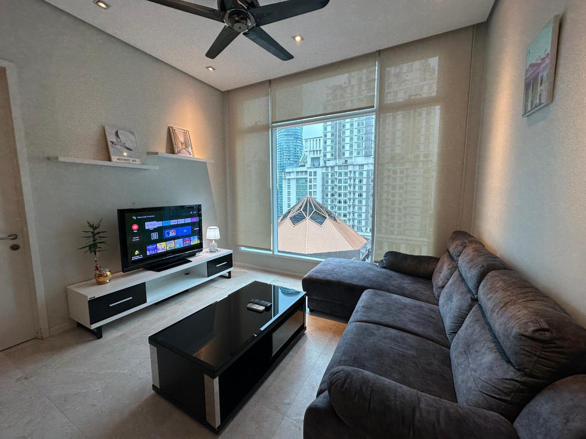 Soho Klcc By I.desk Appartement *