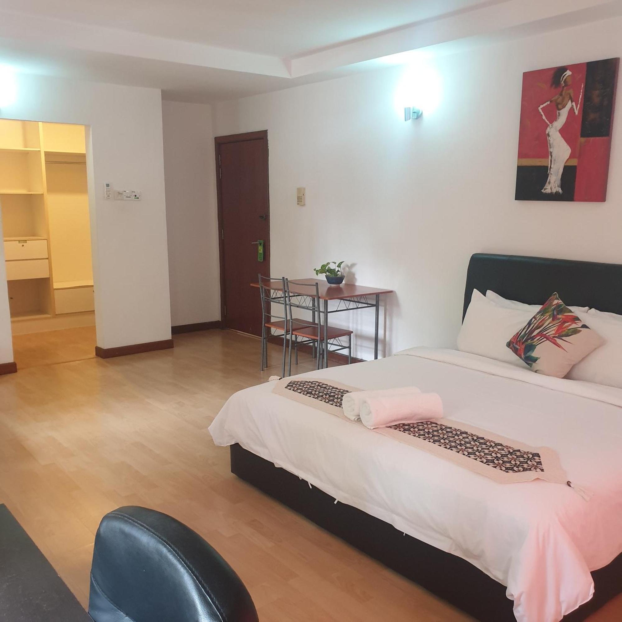 Guest house 5 Twenty @ Ampang Hilir 3*