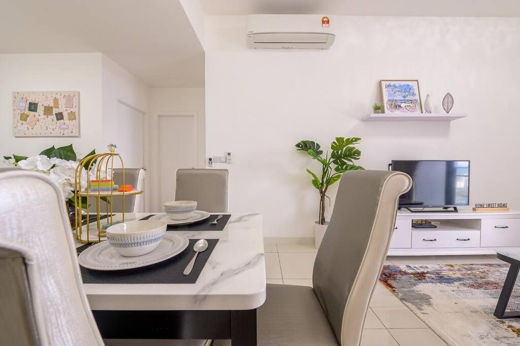 Luxury Sky Garden Near Trx Mall 100mbps