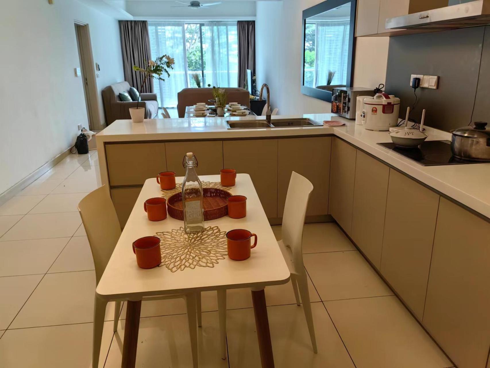 703 Klcc 5 Minutes To Alor Street Ceylon Pavilion 3 For 10 Pax Pangsapuri Kuala Lumpur