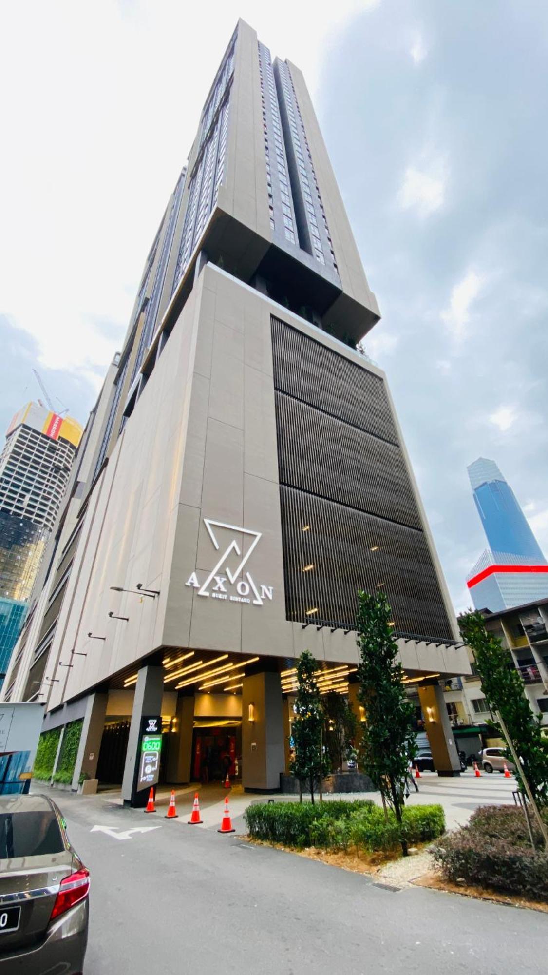 Apartemen Axon Suites By Galaxy House *