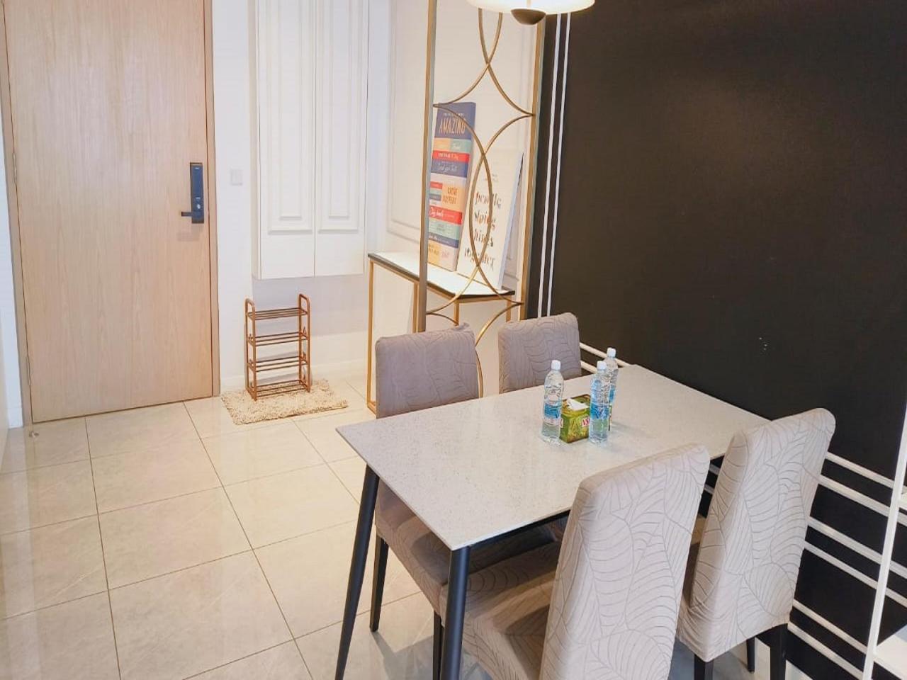 At Axon Pavilion Appartement