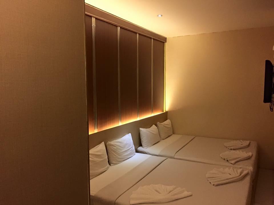 Simms Boutique Hotel 2*