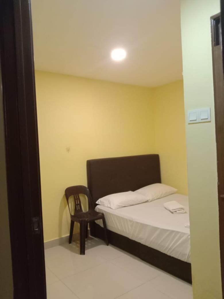 Hotel do amor Ras *